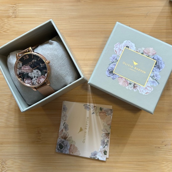 Olivia Burton OB16WG55 Signature Floral Watch With 38mm Black Floral Face - Picture 4 of 4